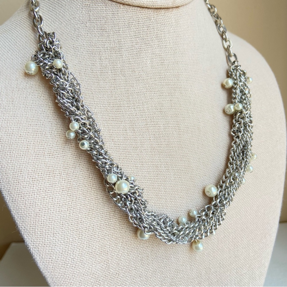 Simply Vera by Vera Wang torsade necklace silvertone chains with faux pearls